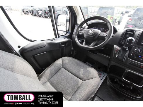 Used 2023 RAM ProMaster 2500 image 9