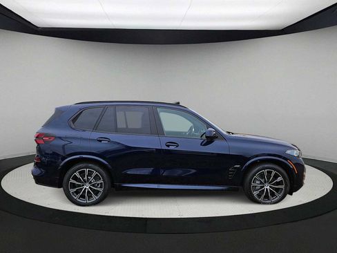 Used 2026 BMW X5 xDrive50e AWD/4WD image 9