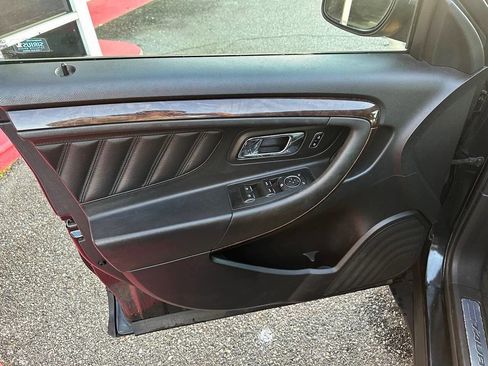 Used 2014 Ford Taurus Limited w/ Equipment Group 301A image 11