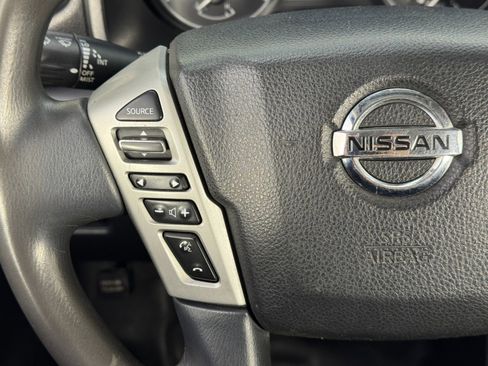 Used 2018 Nissan Titan S w/ S Utility Package image 17
