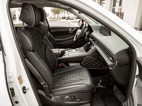 Used 2024 Genesis GV80 3.5T w/ Prestige Package image 26