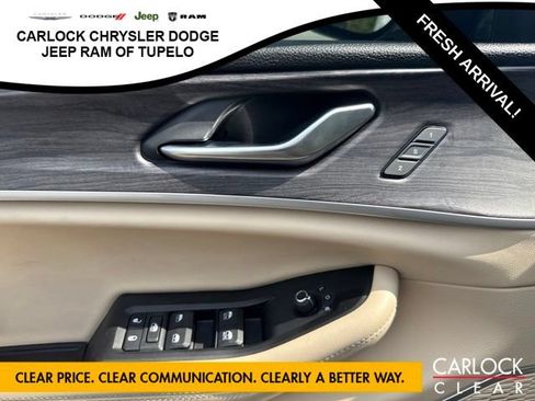 Used 2021 Jeep Grand Cherokee L Limited RWD image 12