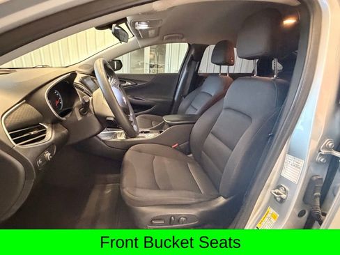 Used 2020 Chevrolet Malibu LT FWD image 11