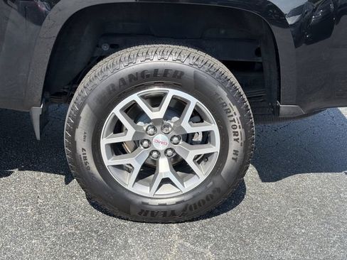 Used 2018 GMC Canyon All Terrain w/ Trailering Package AWD/4WD image 15