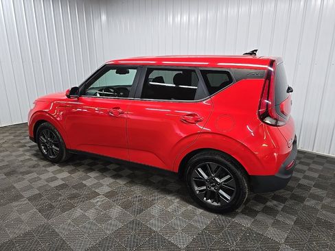 Used 2020 Kia Soul EX image 4