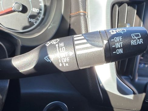 Used 2018 GMC Terrain SLE FWD image 13