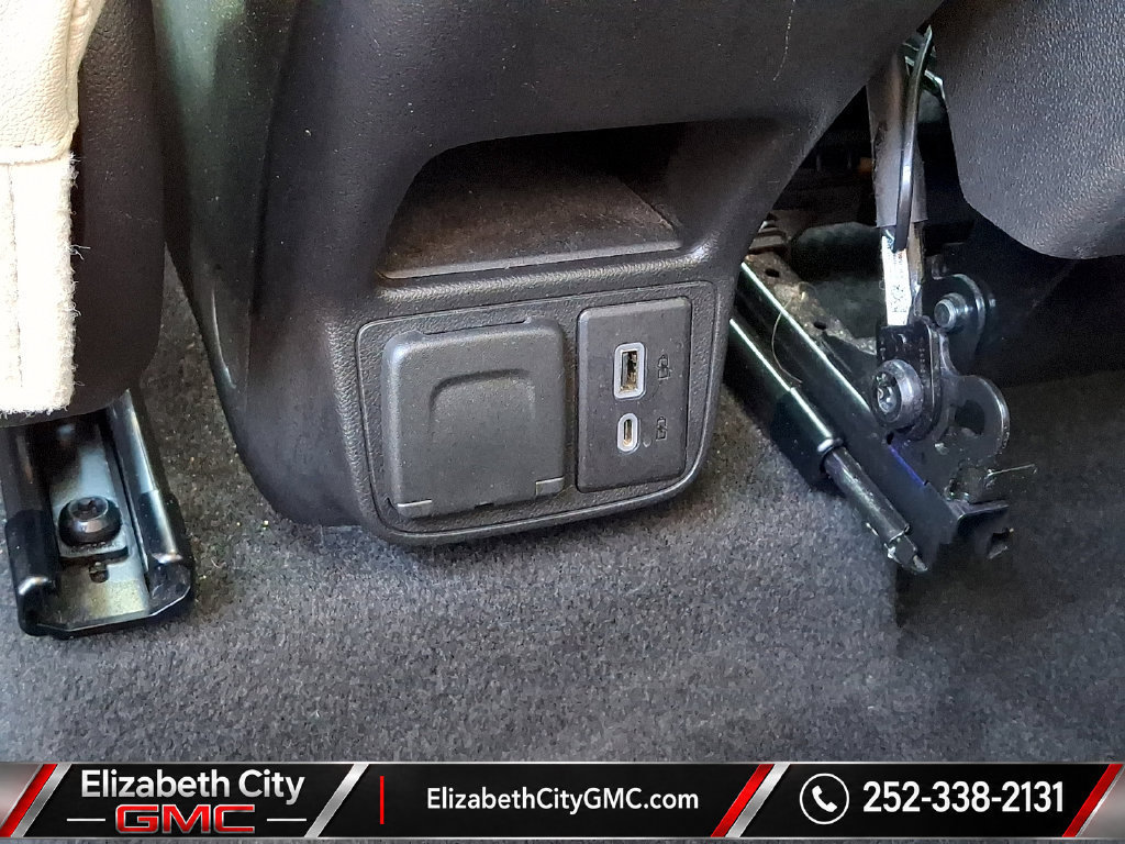 Used 2021 Buick Encore GX Essence w/ Advanced Technology Package FWD image 13