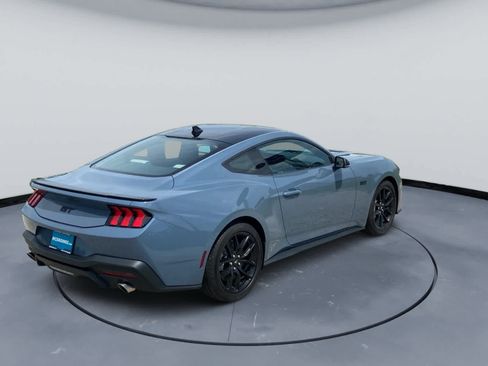 Used 2025 Ford Mustang GT Premium RWD image 7