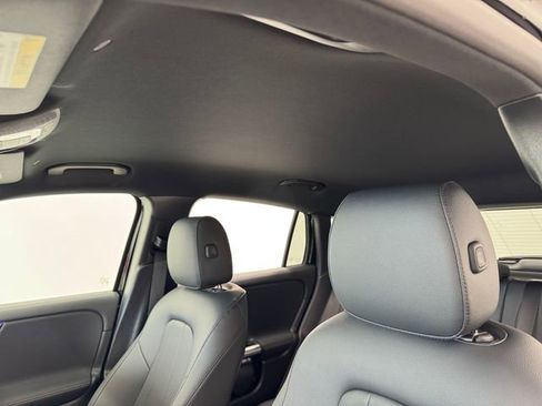 New 2025 Mercedes-Benz GLA 250 image 5