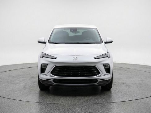 Used 2025 Buick Encore GX Preferred image 2