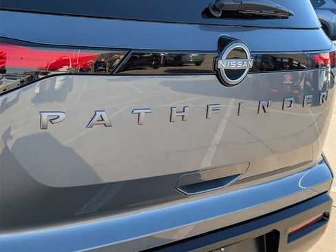 New 2026 Nissan Pathfinder SV image 7