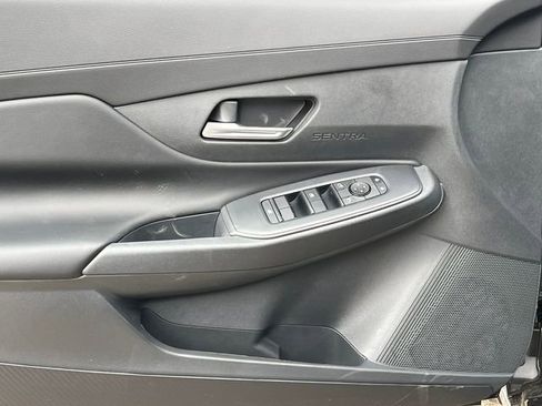 New 2026 Nissan Sentra SV image 9