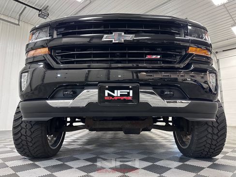 Used 2017 Chevrolet Silverado 1500 LT w/ All Star Edition AWD/4WD image 14