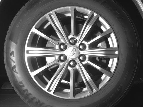Used 2017 Cadillac XT5 Luxury w/ Driver Awareness Package AWD/4WD image 15