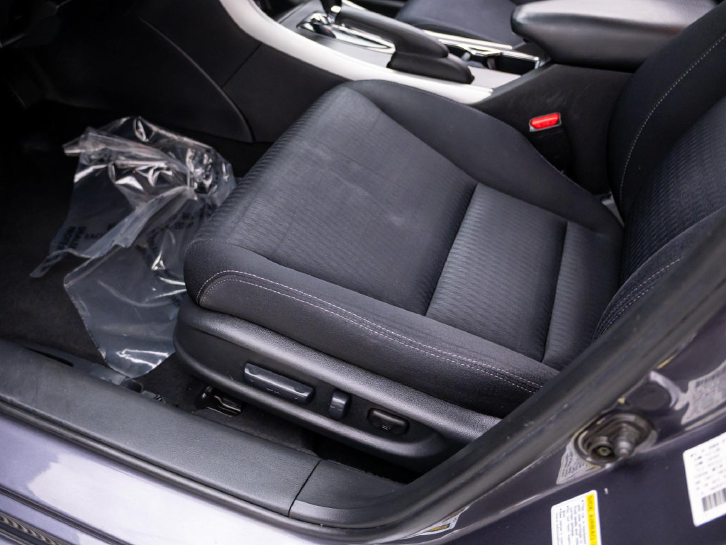 Used 2015 Honda Accord Sport image 16