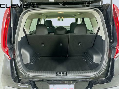 Used 2020 Kia Soul LX FWD image 11