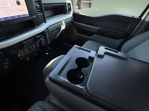 Used 2024 Ford F250 XL w/ STX Appearance Package AWD/4WD image 17