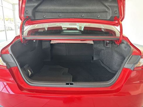 Used 2025 Toyota Camry LE w/ Convenience Package image 15