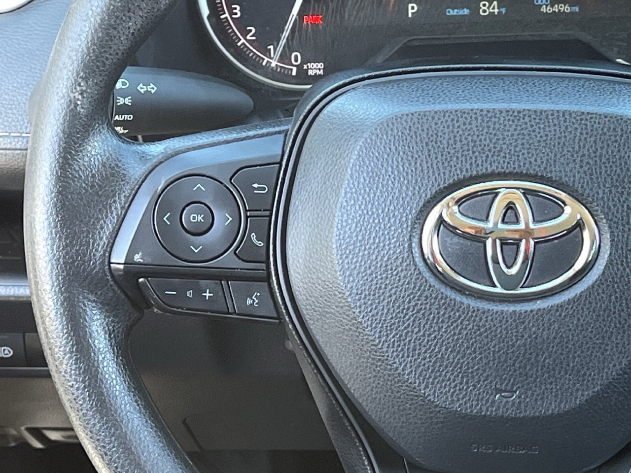 Used 2025 Toyota RAV4 XLE AWD/4WD image 12