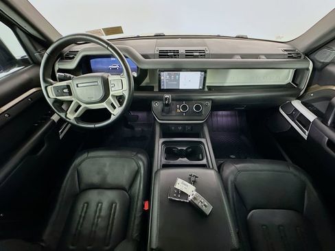 Used 2020 Land Rover Defender 110 SE AWD/4WD image 10