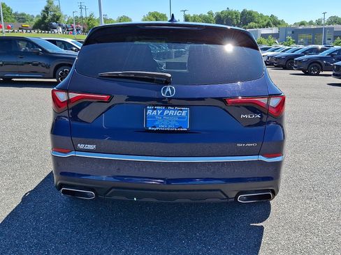 Used 2024 Acura MDX SH-AWD w/ Technology Package image 6