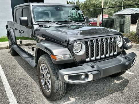 Used 2021 Jeep Gladiator Overland w/ Popular Equipment Package AWD/4WD image 11