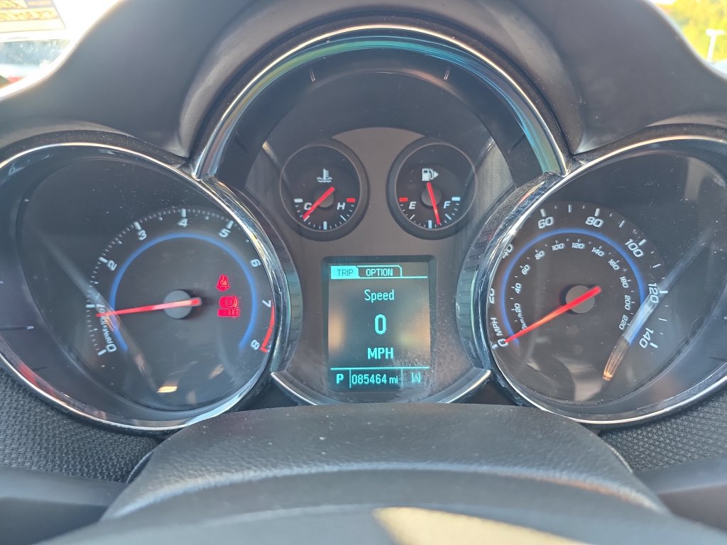 Used 2014 Chevrolet Cruze LTZ FWD image 25
