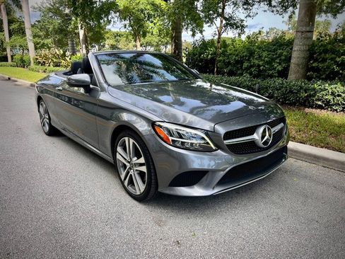 Used 2019 Mercedes-Benz C 300 Cabriolet image 10