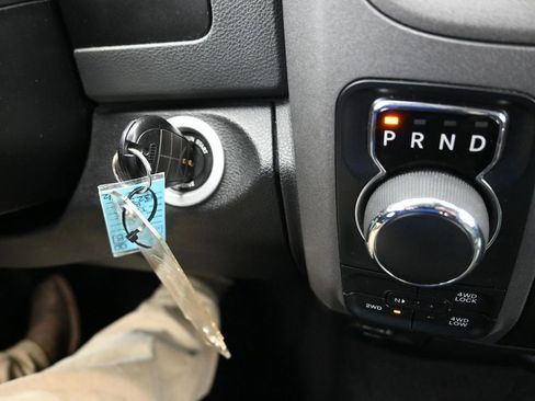 Used 2018 RAM 1500 Express w/ Express Value Package image 15