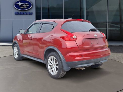 Used 2014 Nissan Juke SV w/ Navigation Package FWD image 3