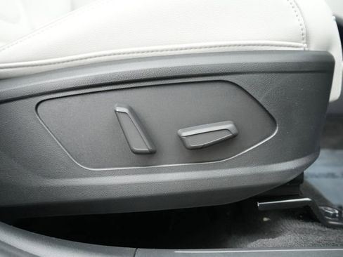 Used 2022 Hyundai Tucson Limited image 15