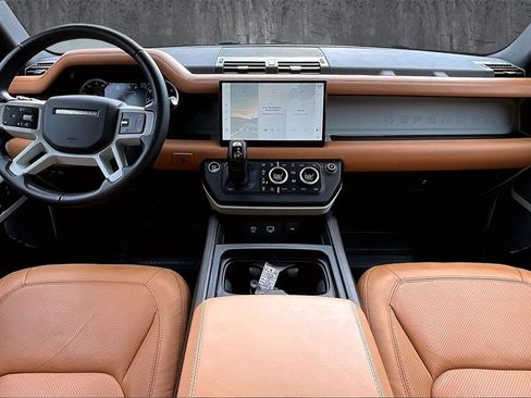 Certified 2023 Land Rover Defender 130 SE image 7