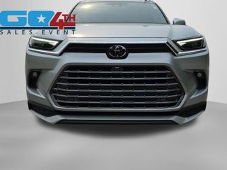 Used 2024 Toyota Grand Highlander AWD Hybrid video 1