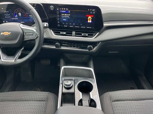 Certified 2026 Chevrolet Equinox LT image 17