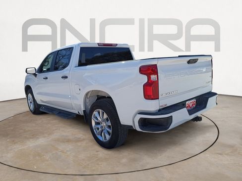 Used 2025 Chevrolet Silverado 1500 Custom image 8
