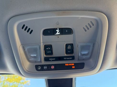 Used 2016 Chevrolet Malibu LT w/ Leather Package image 22