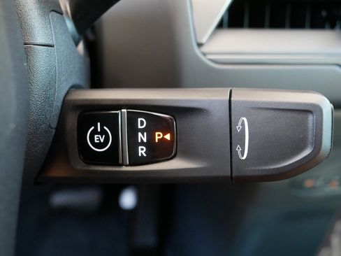 Used 2024 Kia EV9 Wind AWD/4WD image 24