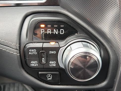Used 2022 RAM 1500 Limited AWD/4WD image 18