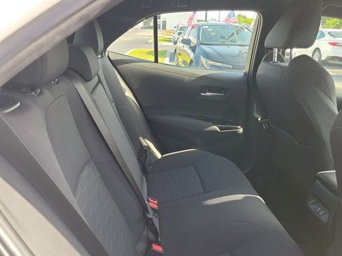 Used 2025 Toyota Corolla SE FWD image 15