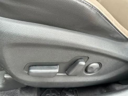 Used 2021 Hyundai Tucson Ultimate w/ Cargo Package AWD/4WD image 8