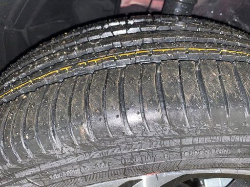 New 2026 Subaru Ascent Limited image 23