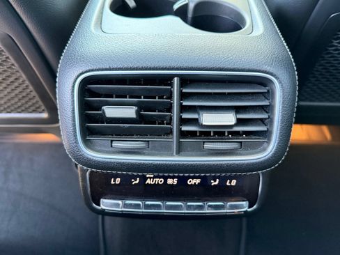 Used 2021 Mercedes-Benz GLS 450 4MATIC image 16