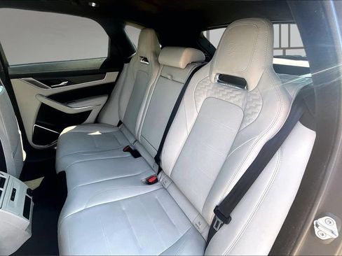 Used 2022 Jaguar F-PACE SVR AWD/4WD image 26