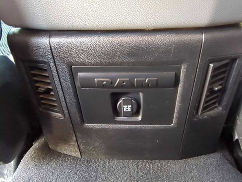 Used 2018 RAM 1500 Lone Star image 19