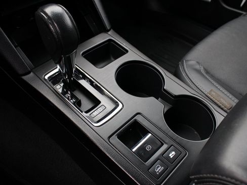 Used 2019 Subaru Outback 3.6R Limited image 19