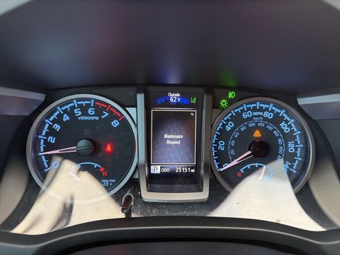 Used 2023 Toyota Tacoma SR5 image 14