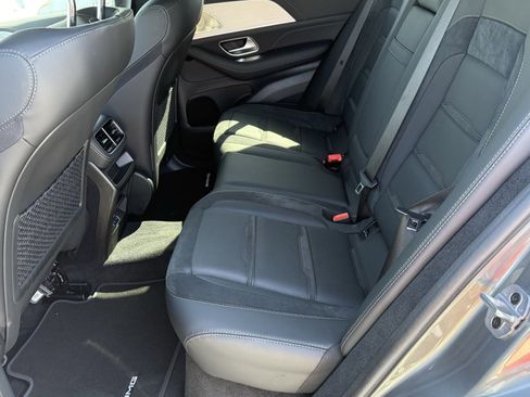 Used 2024 Mercedes-Benz GLE 63 AMG S image 30