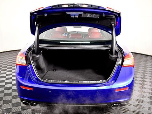 Used 2017 Maserati Ghibli S image 45