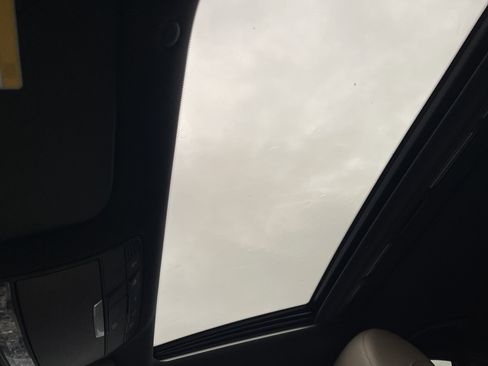 Certified 2021 Mercedes-Benz C 300 Sedan image 28