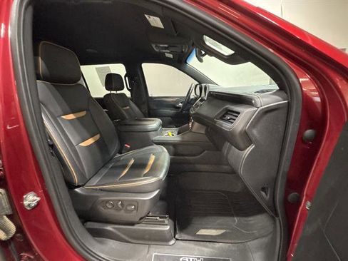 Used 2021 GMC Yukon XL AT4 AWD/4WD image 18